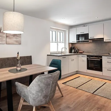 Wieslbauer * Flachau